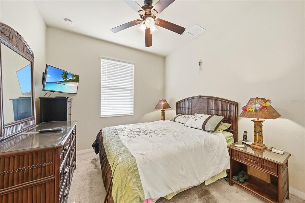 For Sale: $475,000 (4 beds, 3 baths, 2025 Square Feet)