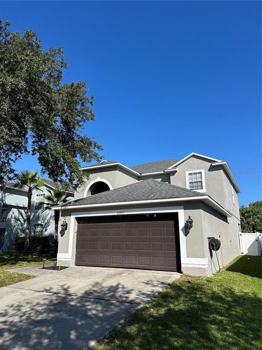 Active With Contract: $470,000 (4 beds, 3 baths, 2586 Square Feet)