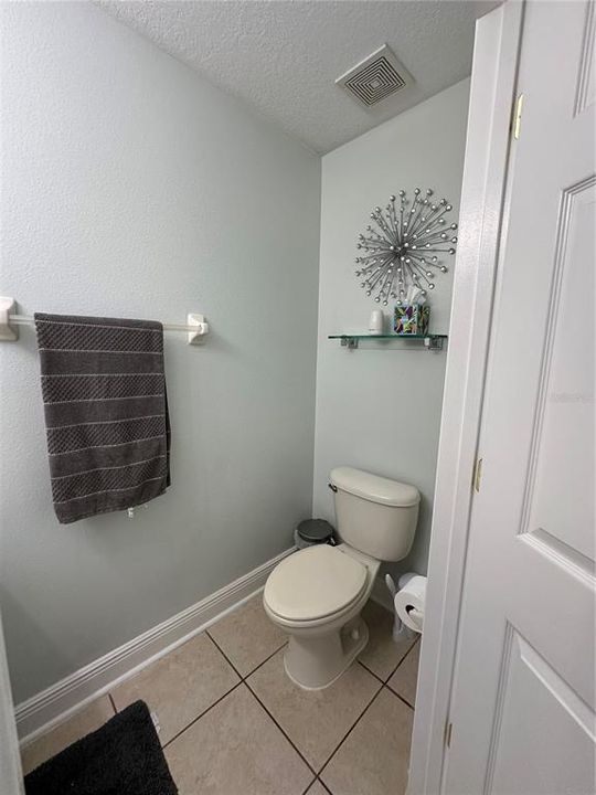 Active With Contract: $470,000 (4 beds, 3 baths, 2586 Square Feet)