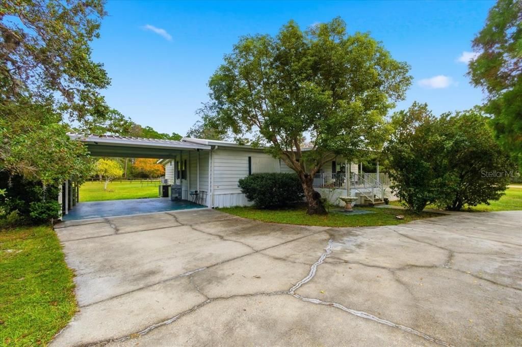 For Sale: $170,000 (2 beds, 2 baths, 1416 Square Feet)