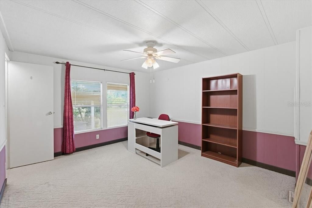 For Sale: $170,000 (2 beds, 2 baths, 1416 Square Feet)