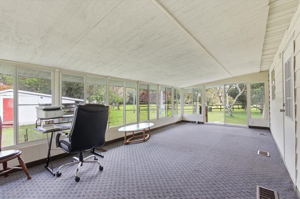 For Sale: $170,000 (2 beds, 2 baths, 1416 Square Feet)