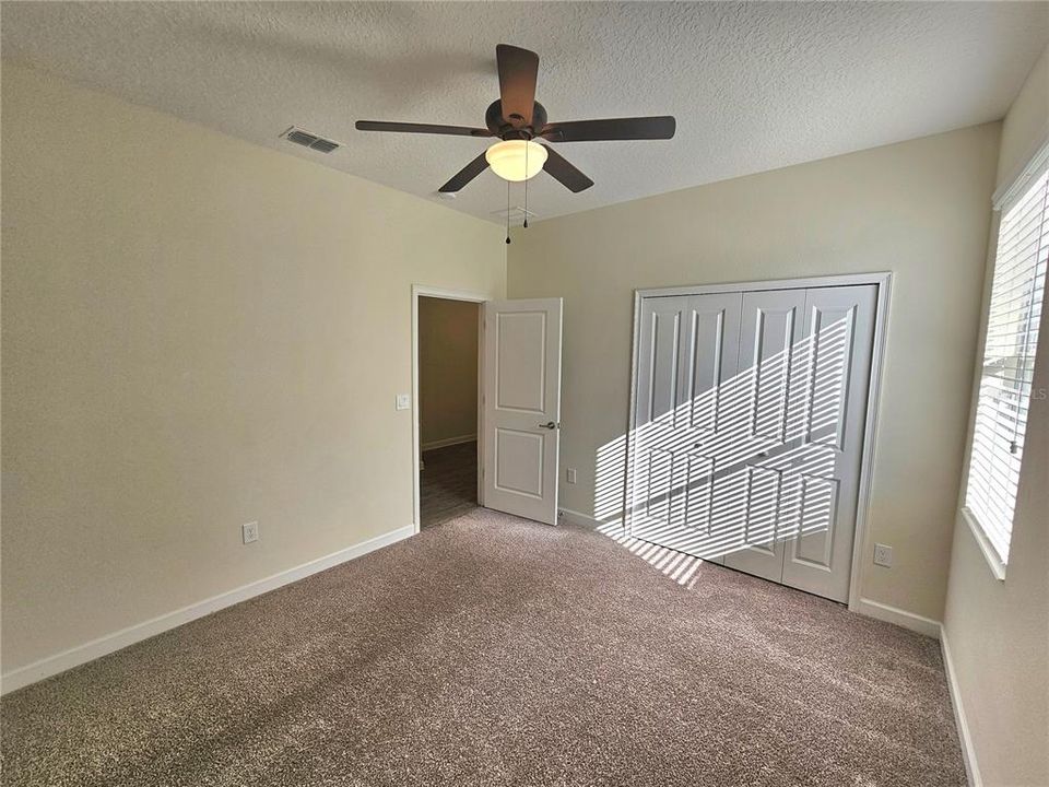 For Sale: $550,000 (4 beds, 3 baths, 2166 Square Feet)