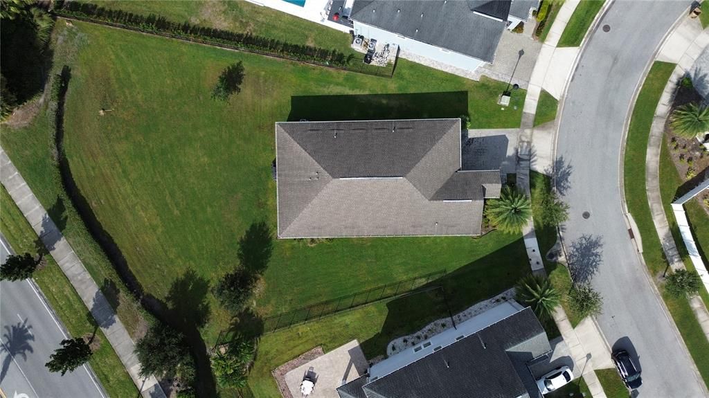 For Sale: $550,000 (4 beds, 3 baths, 2166 Square Feet)