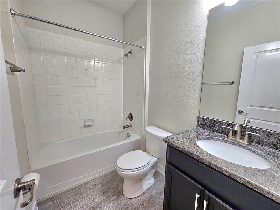 For Sale: $550,000 (4 beds, 3 baths, 2166 Square Feet)