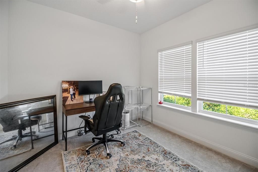 待售: $410,000 (3 贝兹, 2 浴室, 1548 平方英尺)