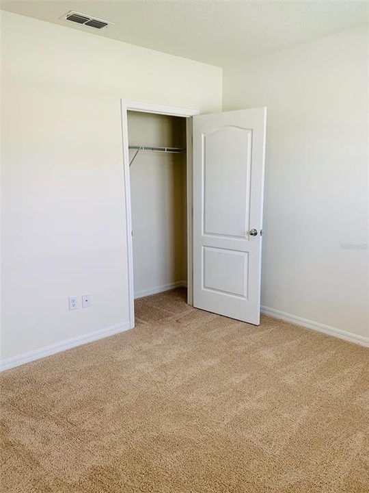 For Rent: $2,380 (3 beds, 2 baths, 1672 Square Feet)