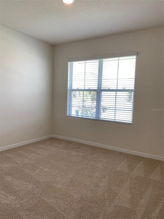 For Rent: $2,380 (3 beds, 2 baths, 1672 Square Feet)