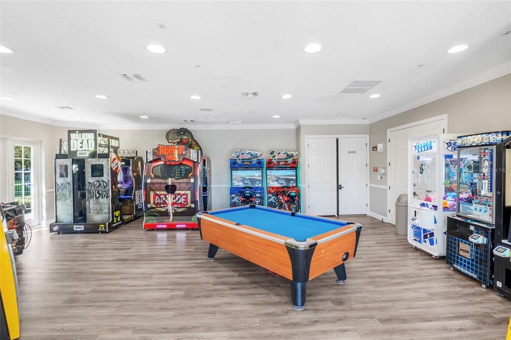 На продажу: $450,000 (3 спален, 3 ванн, 1746 Квадратных фут)