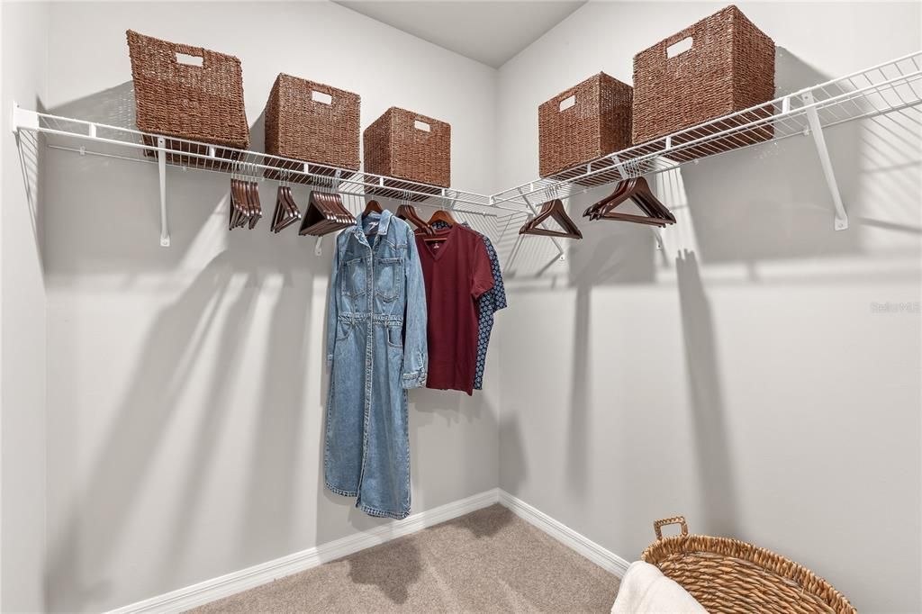 For Sale: $293,920 (2 beds, 2 baths, 1503 Square Feet)