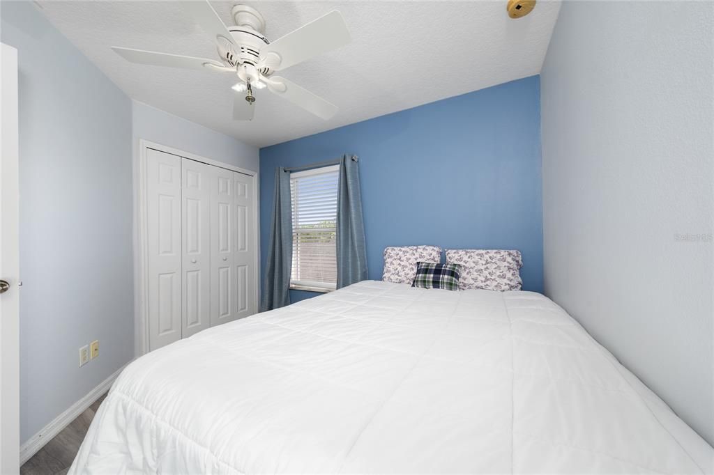 For Sale: $560,000 (5 beds, 3 baths, 2268 Square Feet)