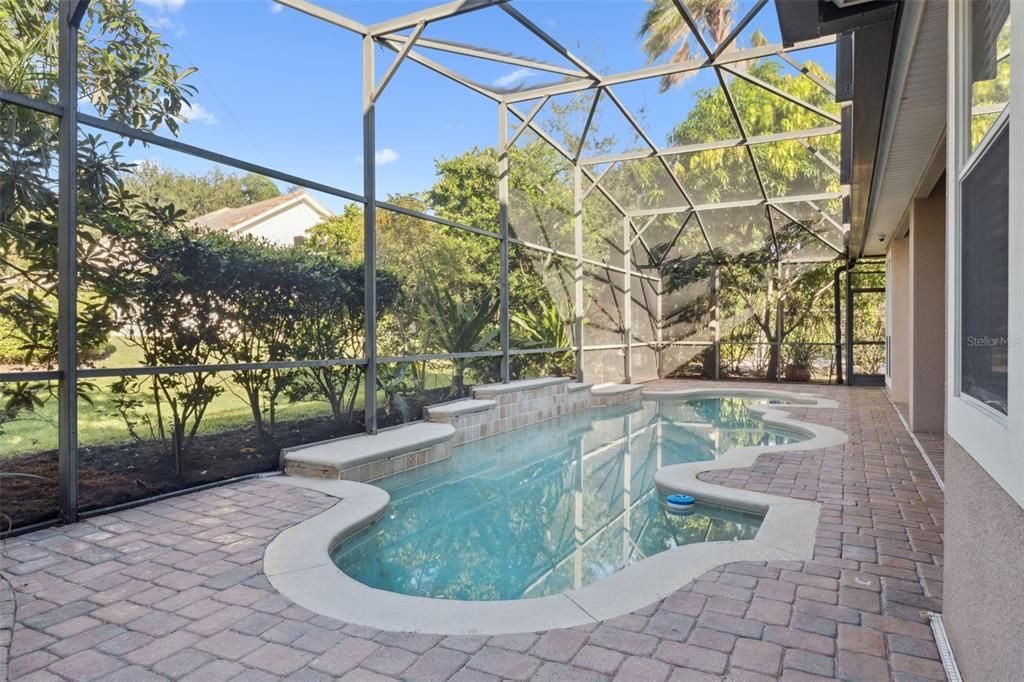 出租: $5,650 (5 贝兹, 5 浴室, 3845 平方英尺)