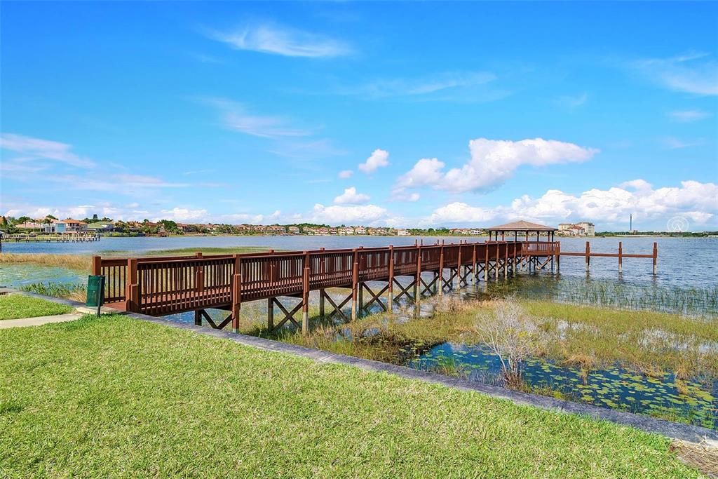 出租: $5,650 (5 贝兹, 5 浴室, 3845 平方英尺)