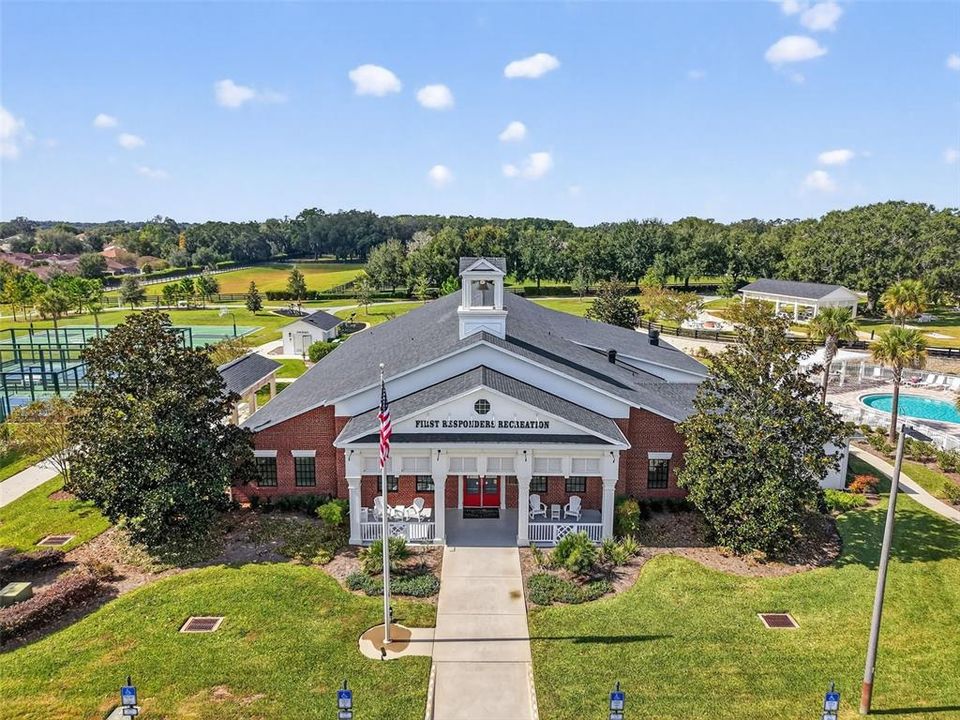 Active With Contract: $425,000 (3 beds, 2 baths, 1635 Square Feet)