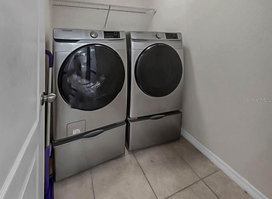 На продажу: $625,000 (5 спален, 3 ванн, 3711 Квадратных фут)