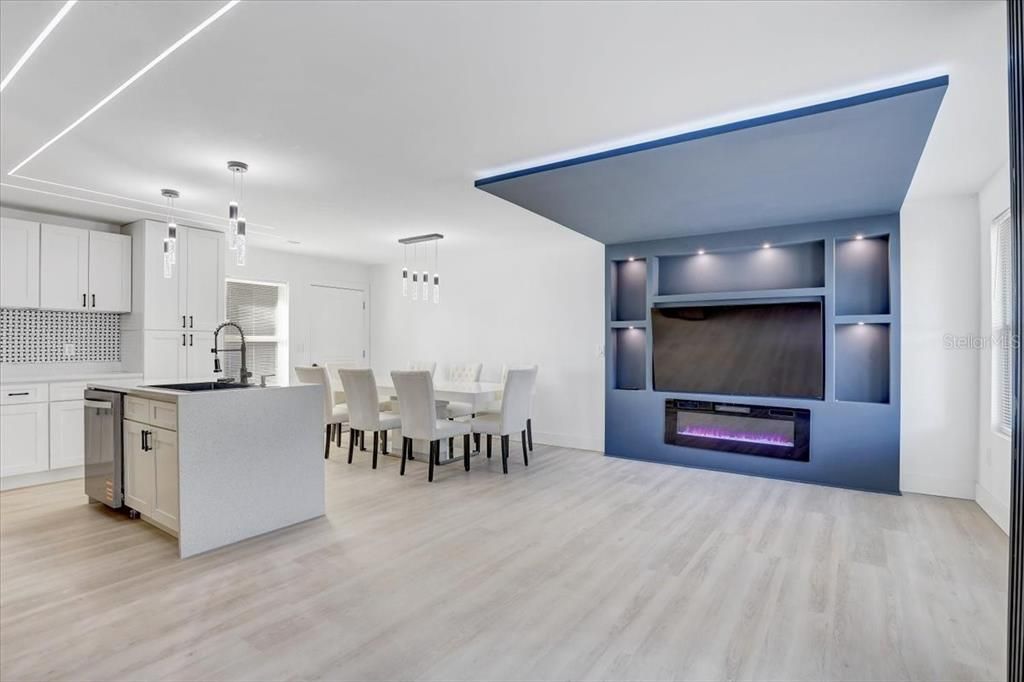 Activo con contrato: $360,000 (3 camas, 2 baños, 1193 Pies cuadrados)