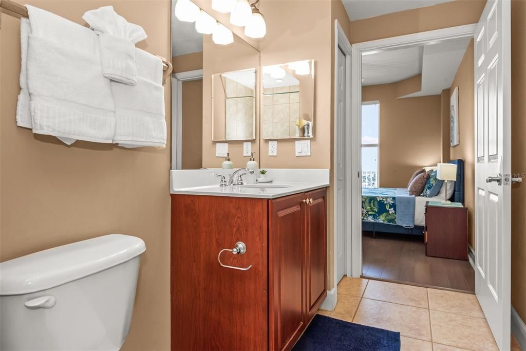 Active With Contract: $599,000 (3 beds, 3 baths, 1980 Square Feet)