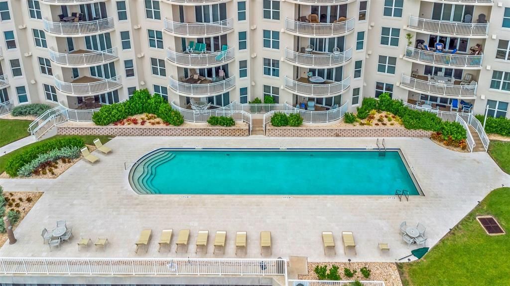 Active With Contract: $599,000 (3 beds, 3 baths, 1980 Square Feet)