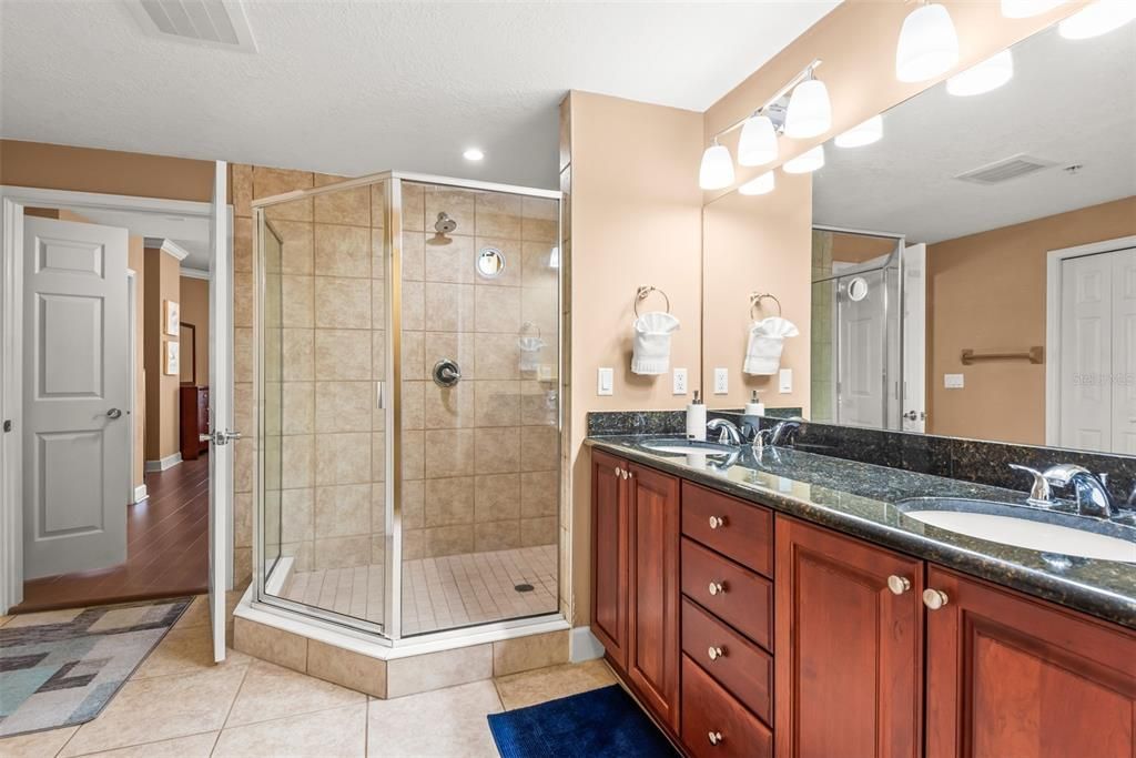 Active With Contract: $599,000 (3 beds, 3 baths, 1980 Square Feet)