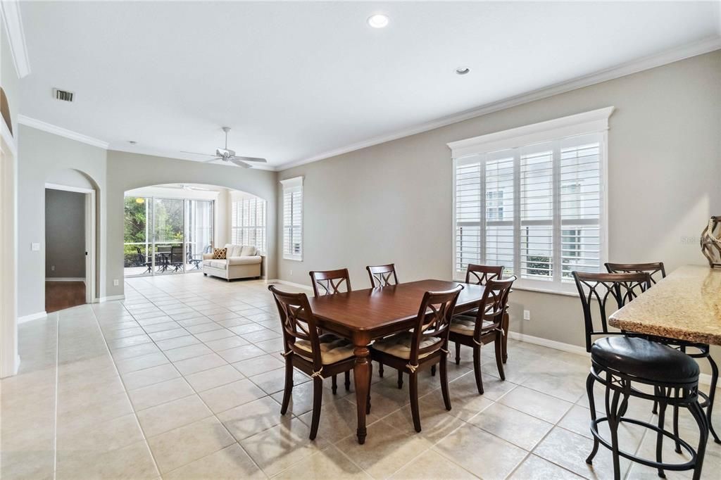 待售: $379,000 (3 贝兹, 2 浴室, 1977 平方英尺)