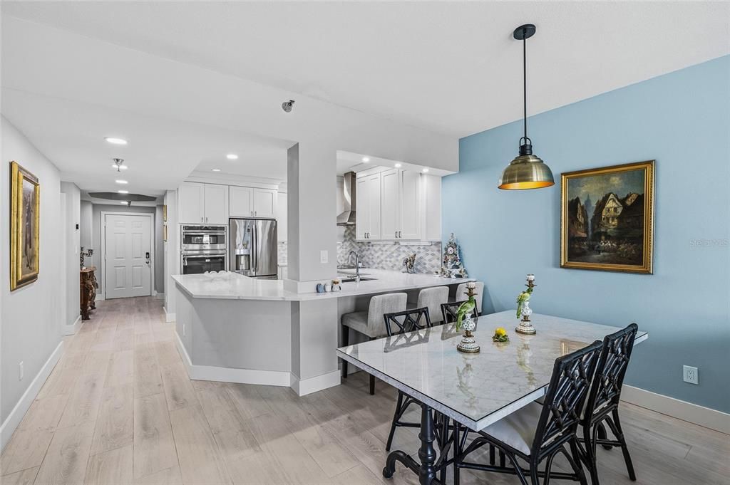 For Sale: $799,000 (2 beds, 2 baths, 1265 Square Feet)