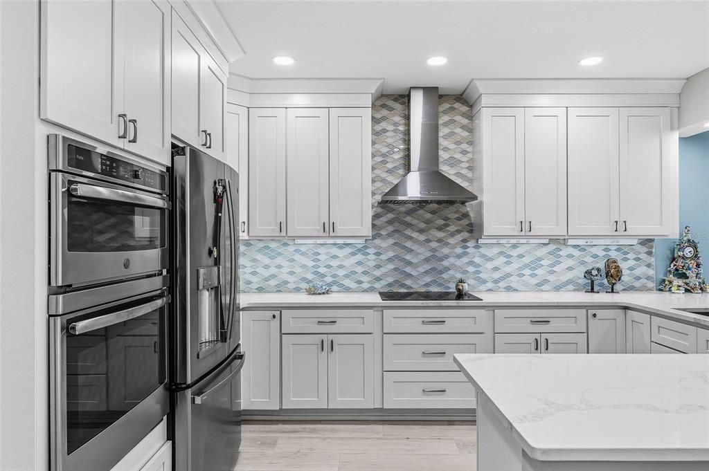 For Sale: $799,000 (2 beds, 2 baths, 1265 Square Feet)