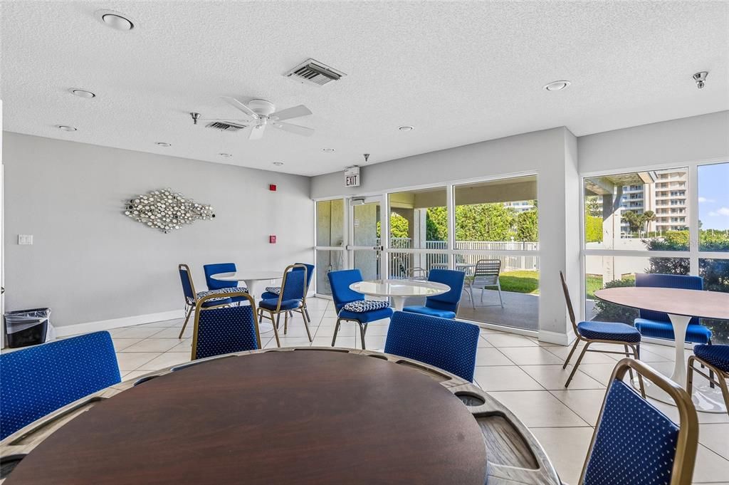 For Sale: $799,000 (2 beds, 2 baths, 1265 Square Feet)