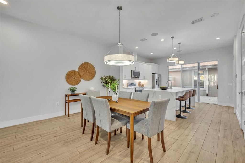 待售: $645,000 (3 贝兹, 2 浴室, 1798 平方英尺)