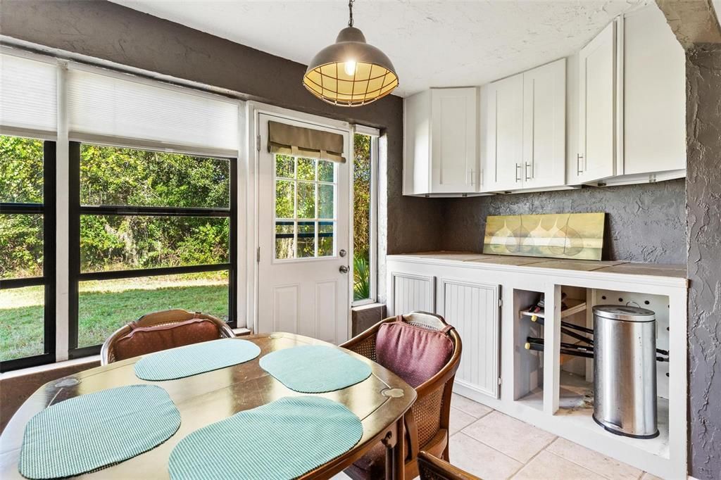 En Venta: $275,000 (3 camas, 2 baños, 1209 Pies cuadrados)