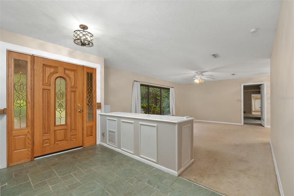 For Sale: $450,000 (4 beds, 2 baths, 2539 Square Feet)