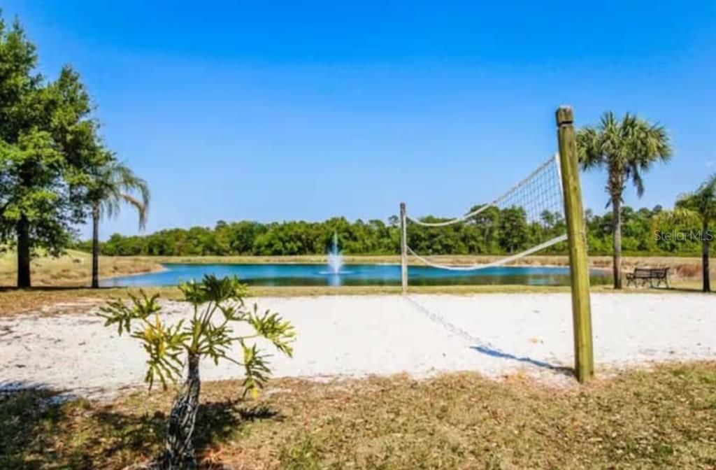 For Sale: $340,000 (3 beds, 2 baths, 1427 Square Feet)