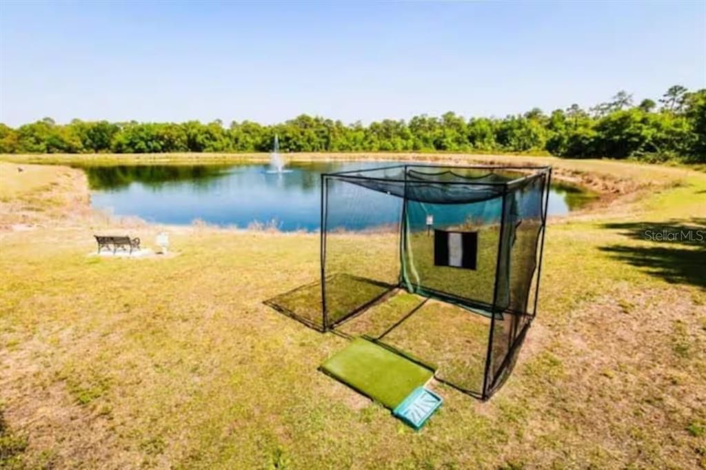 For Sale: $340,000 (3 beds, 2 baths, 1427 Square Feet)