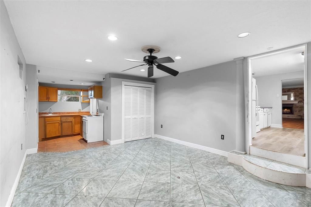 На продажу: $199,900 (3 спален, 2 ванн, 1509 Квадратных фут)