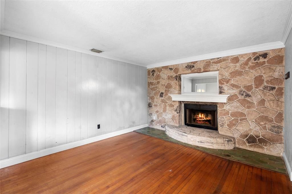 На продажу: $199,900 (3 спален, 2 ванн, 1509 Квадратных фут)