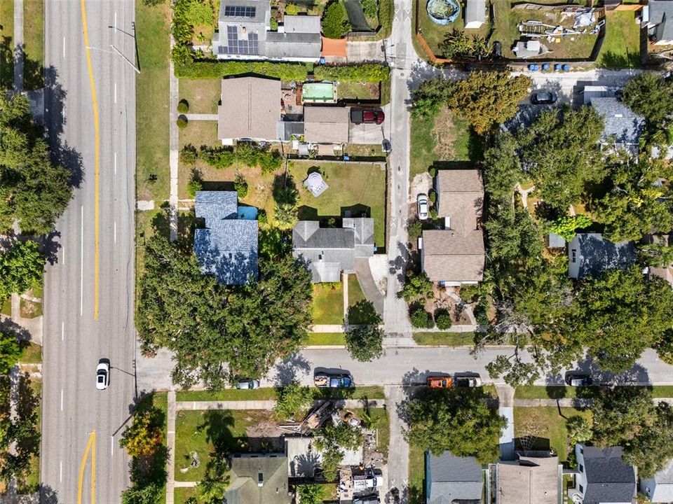 For Sale: $394,999 (2 beds, 1 baths, 875 Square Feet)