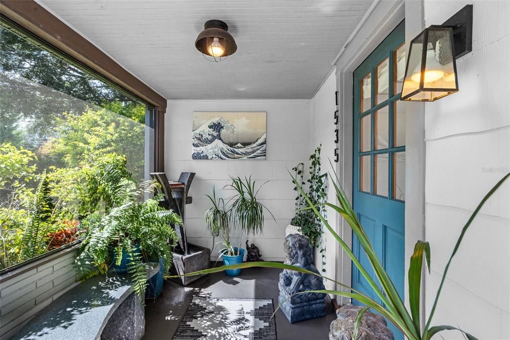 For Sale: $394,999 (2 beds, 1 baths, 875 Square Feet)