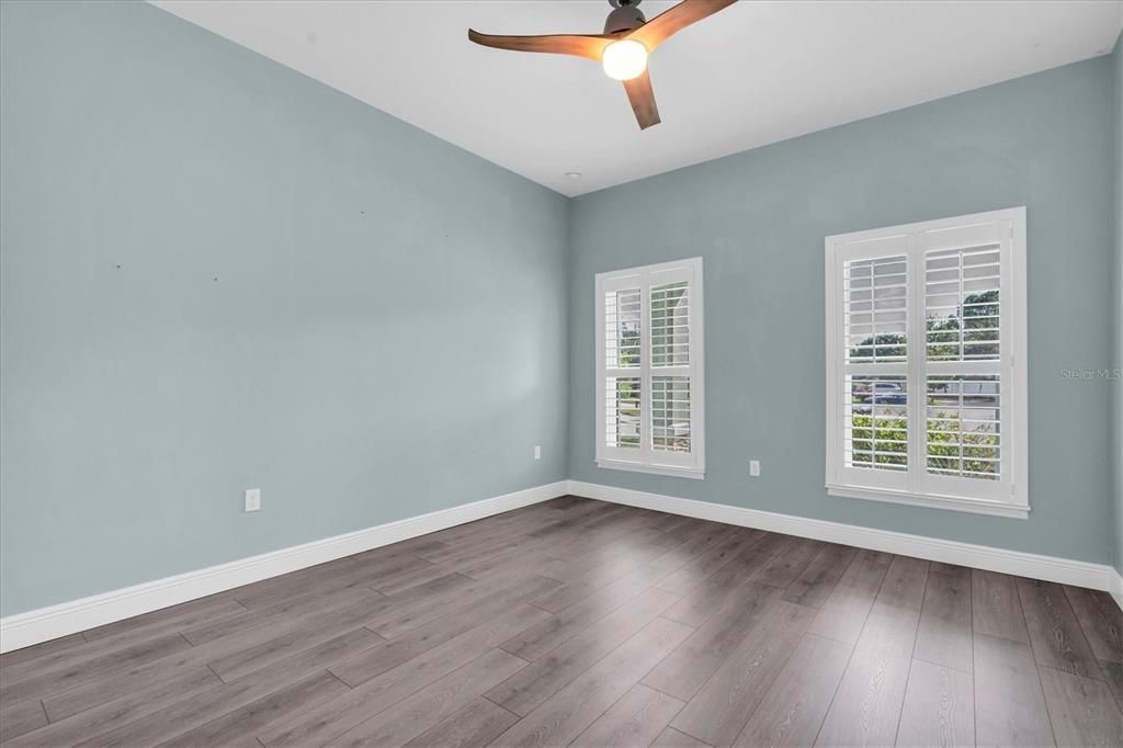 For Sale: $446,695 (3 beds, 2 baths, 2004 Square Feet)