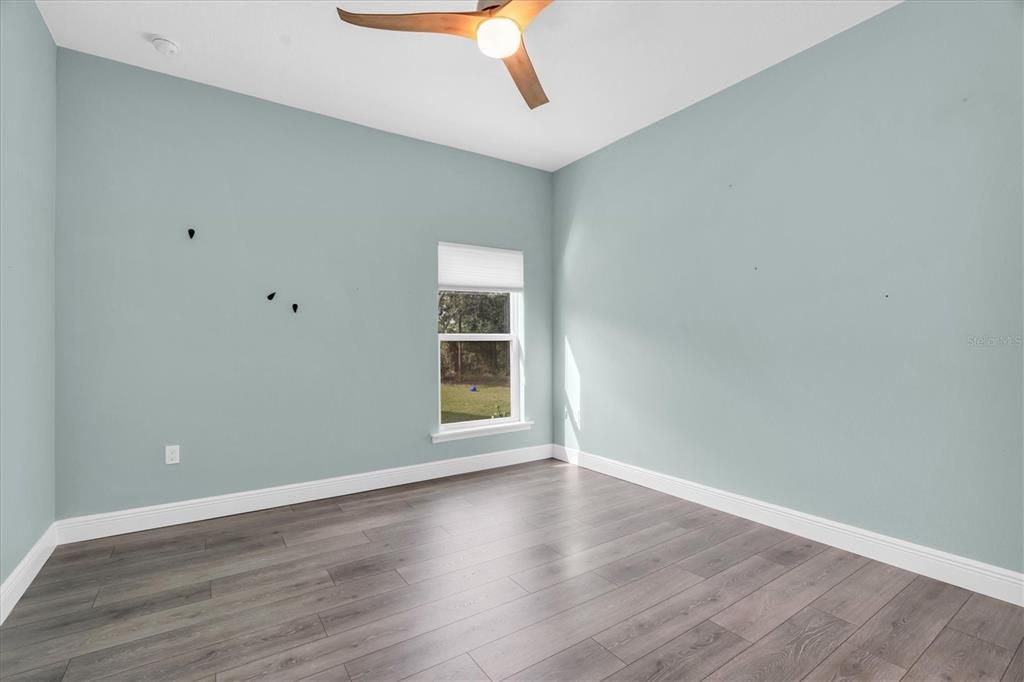 For Sale: $446,695 (3 beds, 2 baths, 2004 Square Feet)