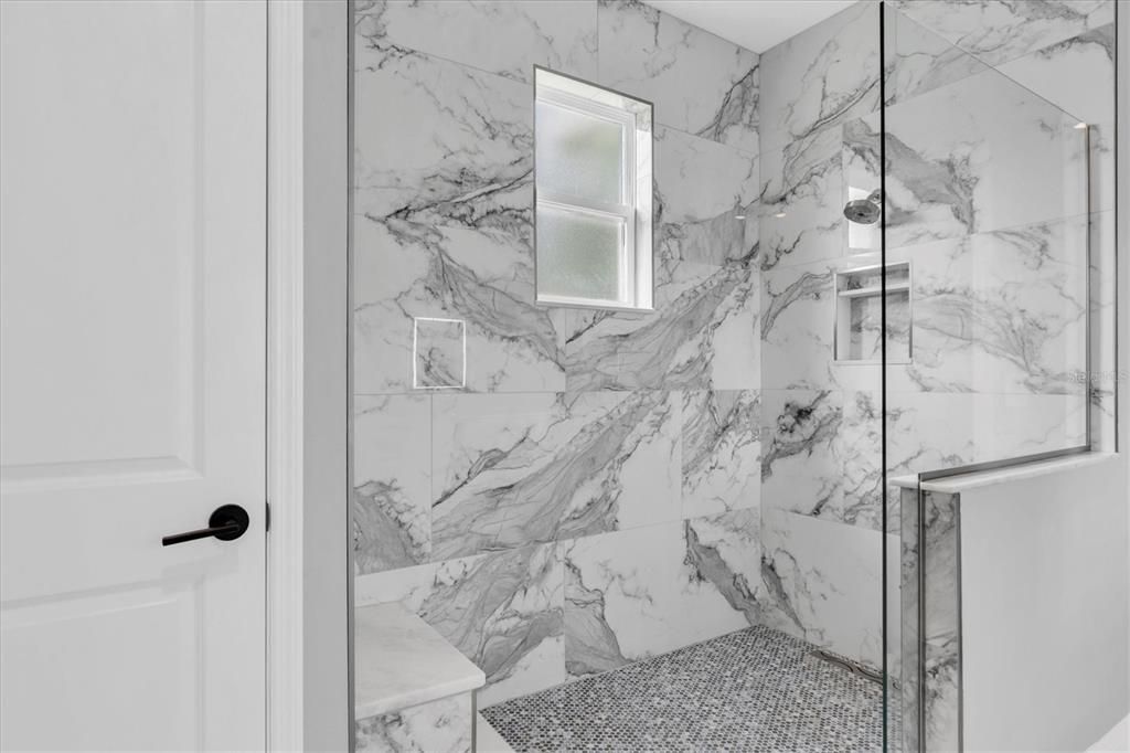 For Sale: $446,695 (3 beds, 2 baths, 2004 Square Feet)