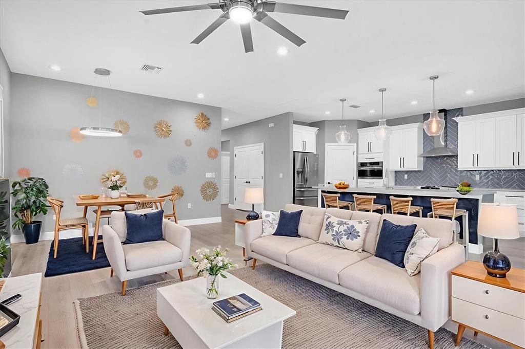 For Sale: $446,695 (3 beds, 2 baths, 2004 Square Feet)