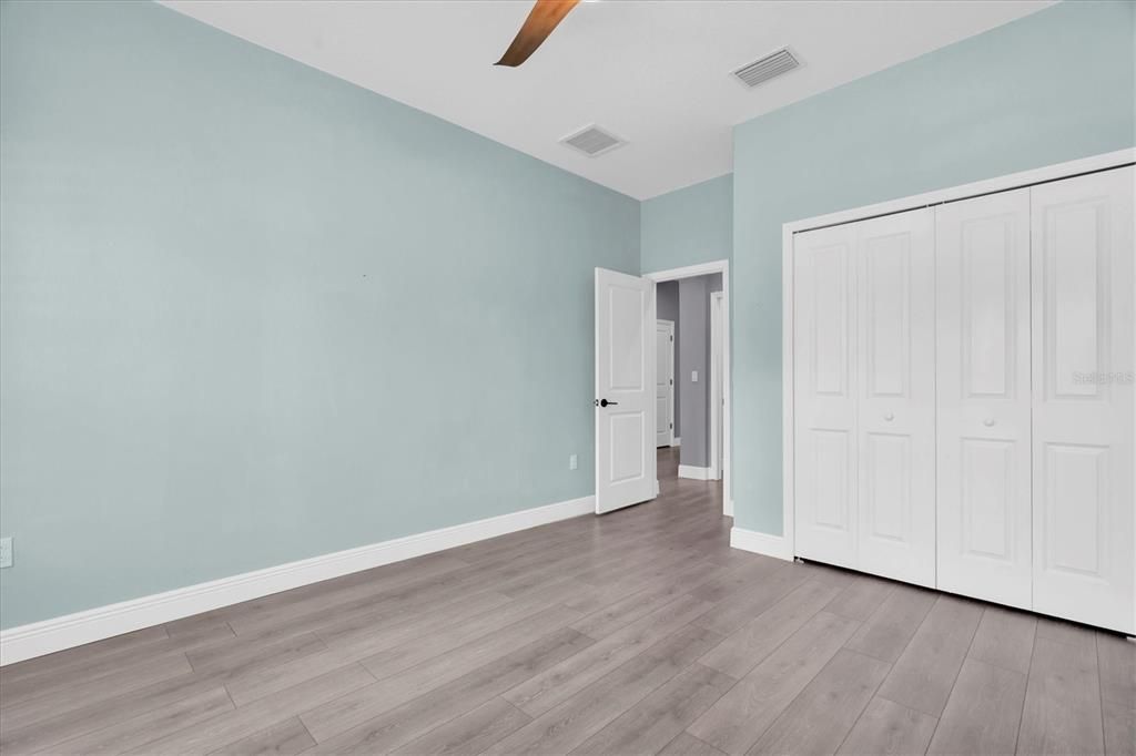 For Sale: $446,695 (3 beds, 2 baths, 2004 Square Feet)