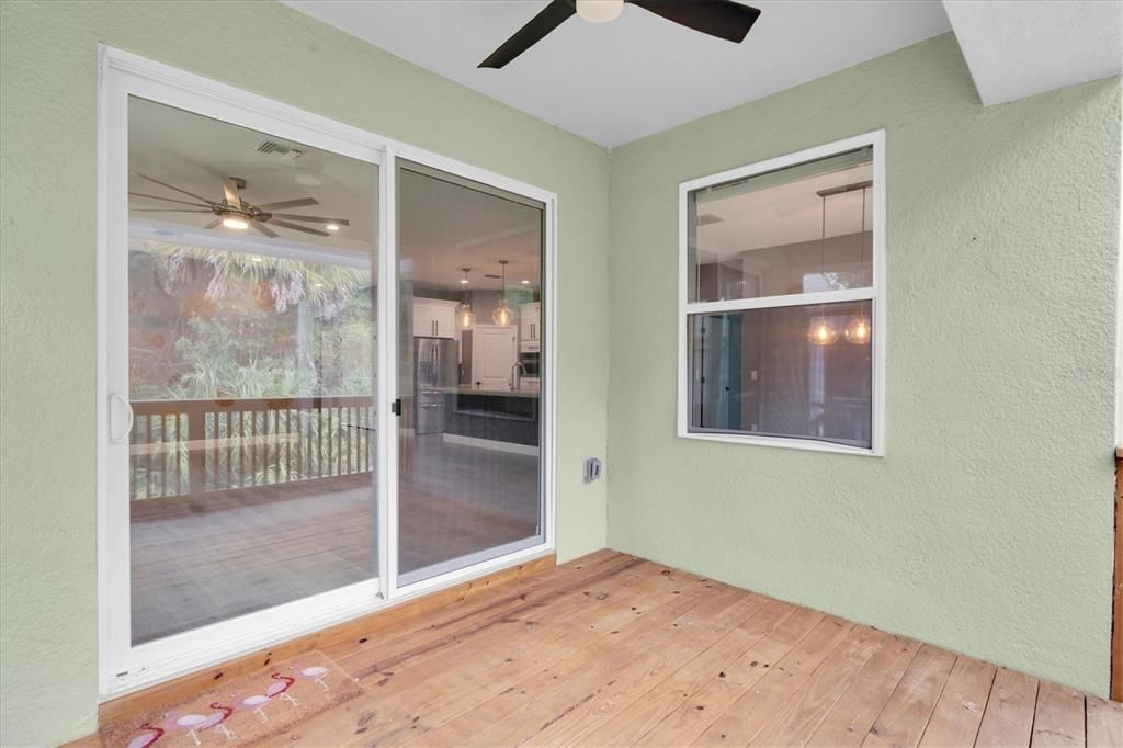 For Sale: $446,695 (3 beds, 2 baths, 2004 Square Feet)