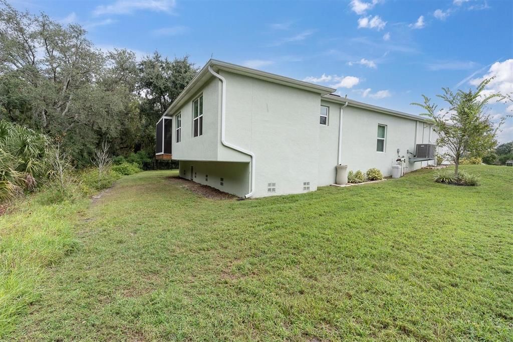 For Sale: $446,695 (3 beds, 2 baths, 2004 Square Feet)