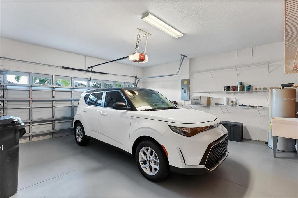 For Sale: $325,000 (2 beds, 2 baths, 1710 Square Feet)