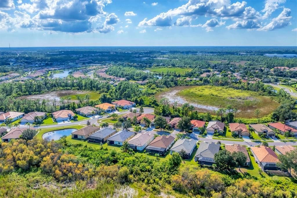 For Sale: $325,000 (2 beds, 2 baths, 1710 Square Feet)