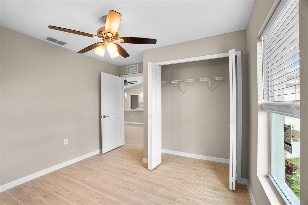 В аренду: $2,295 (4 спален, 3 ванн, 1683 Квадратных фут)