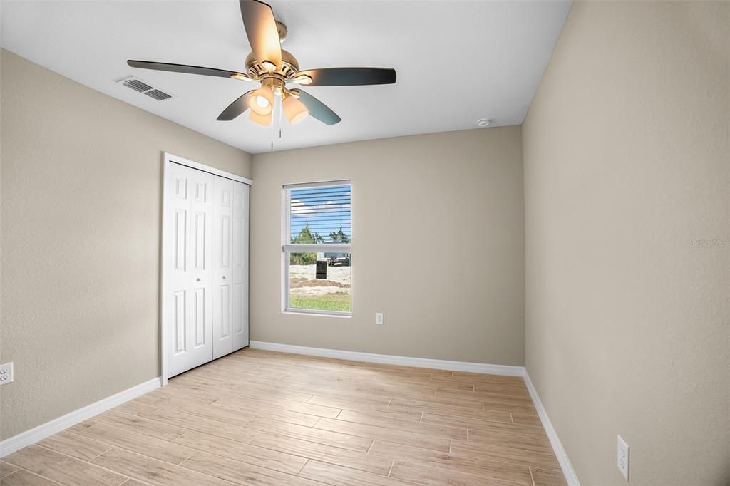 В аренду: $2,295 (4 спален, 3 ванн, 1683 Квадратных фут)