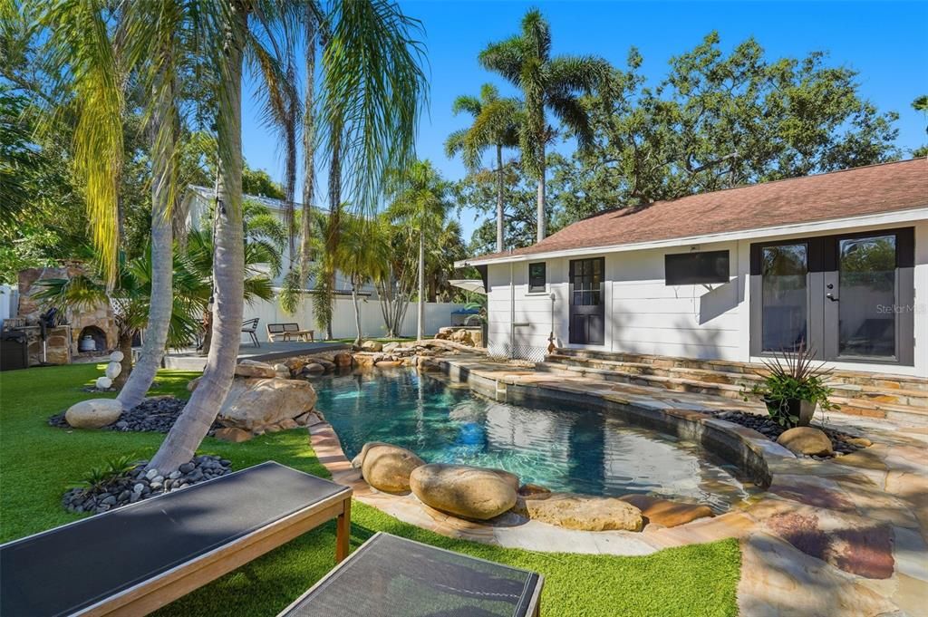 For Sale: $1,100,000 (4 beds, 3 baths, 2451 Square Feet)