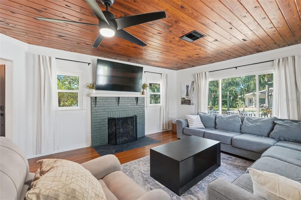 For Sale: $1,100,000 (4 beds, 3 baths, 2451 Square Feet)