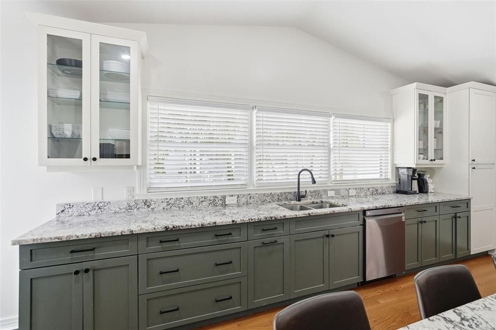 For Sale: $1,100,000 (4 beds, 3 baths, 2451 Square Feet)